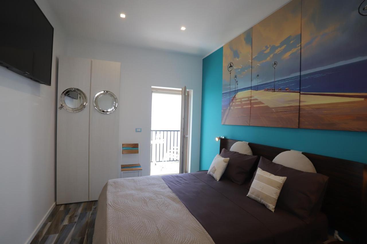 Montebello Luxury Apartment Peschici Esterno foto