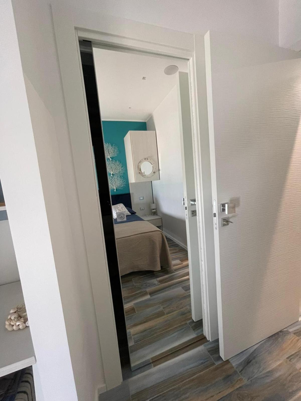 Montebello Luxury Apartment Peschici Esterno foto